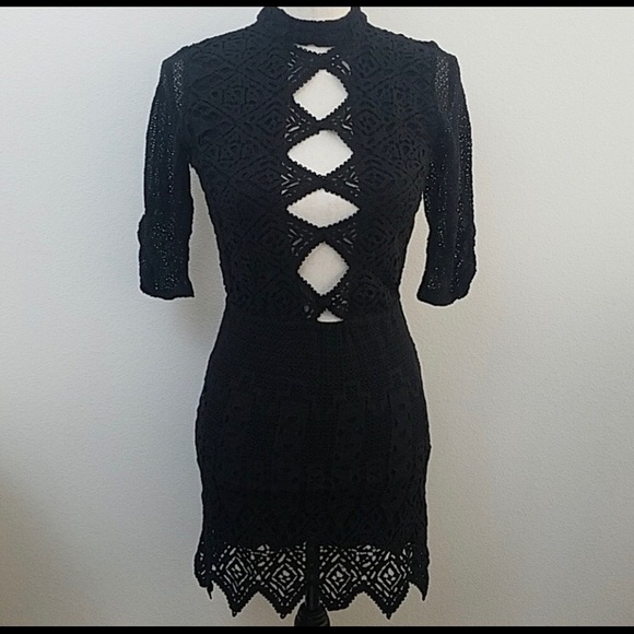 Jen’s Pirate Booty black cutout open back dress - Picture 5 of 7